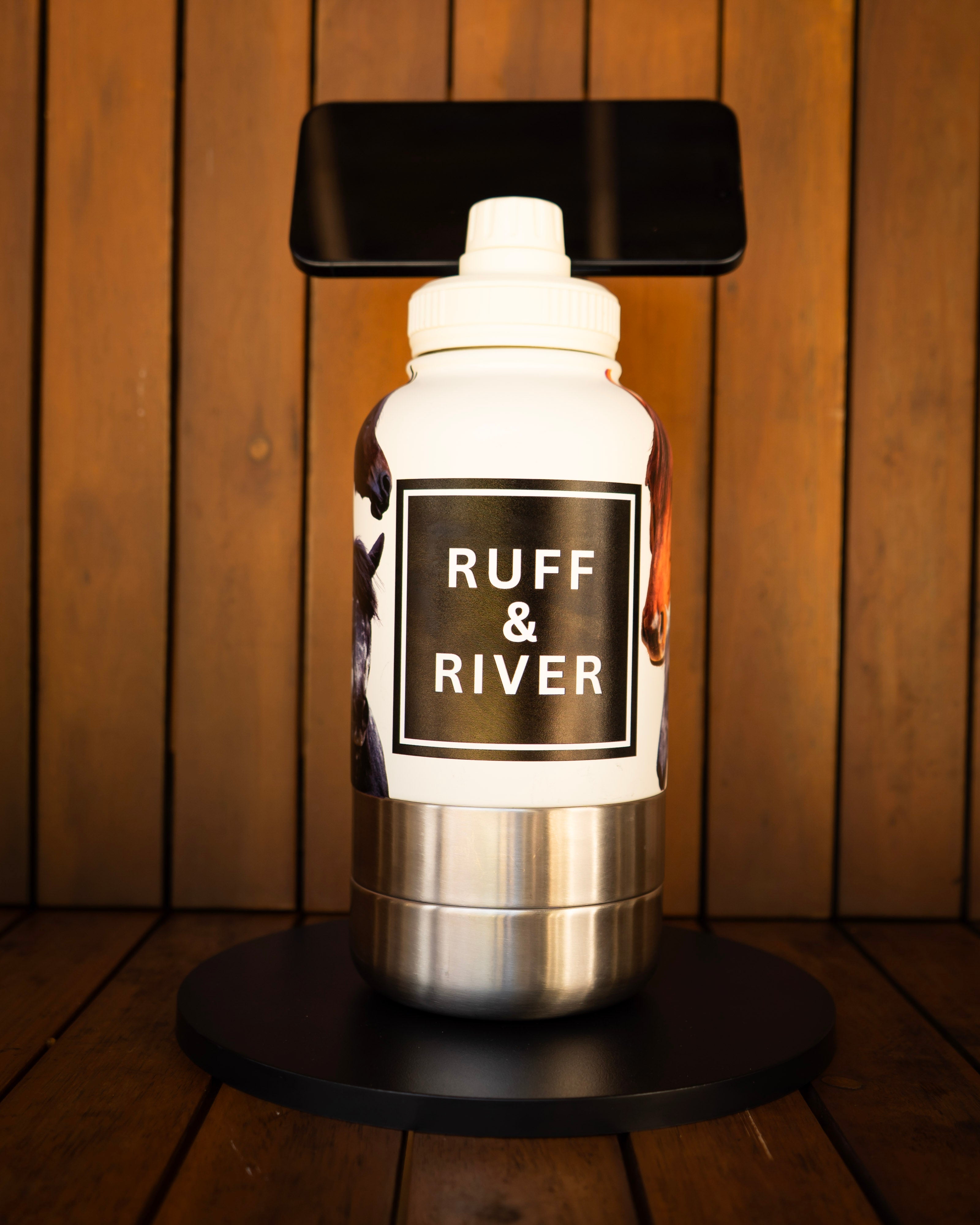 Gallop & Grace™ – Horse Lover 4-in-1 Hydration Bottle (White)